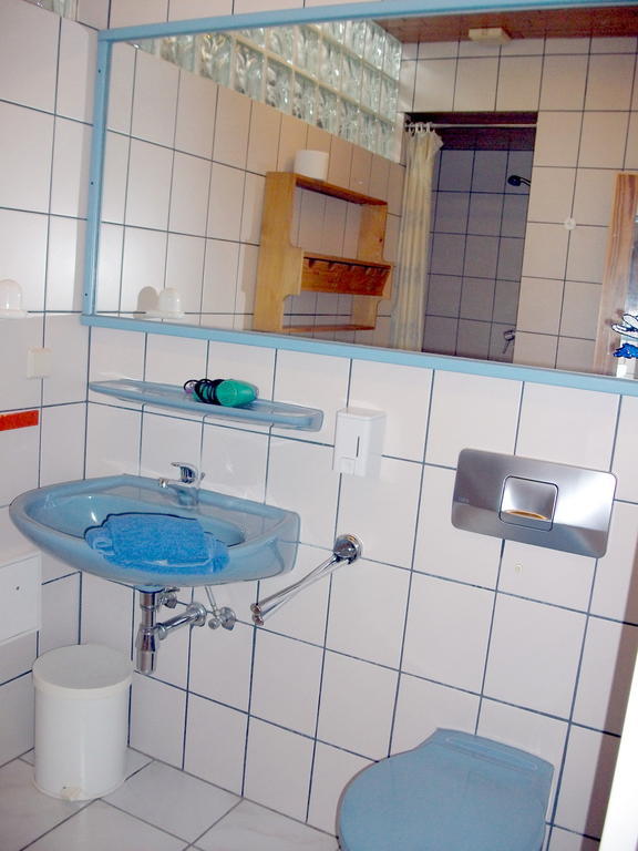 Hotel Haus Delphin Bad Wildungen Habitación foto